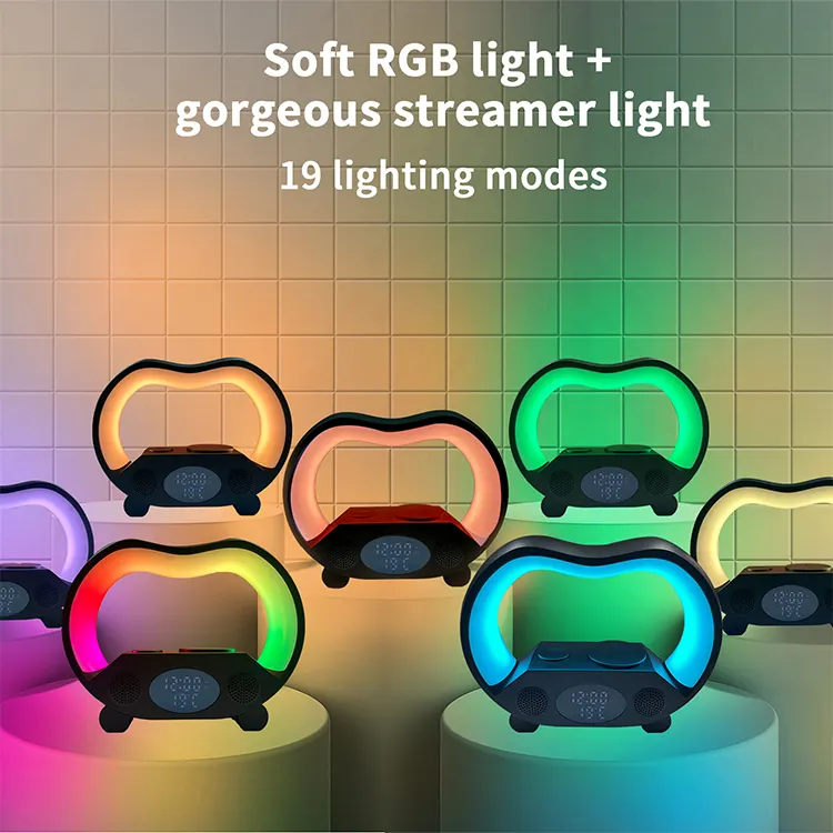 شاحن لاسلكي متعدد الوظائف على شكل حرف G بمصباح LED بجانب السرير بإضاءة ليلية رقمية RGB مع منبه ومصباح وسماعات شاحن لاسلكي
