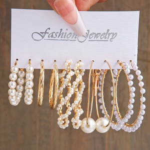 Ensemble de 6 paires de boucles d'oreilles fantaisie en perles d'imitation, plaqué argent, en alliage, pour femme, bijoux tendance pour soirée - Product Image 3