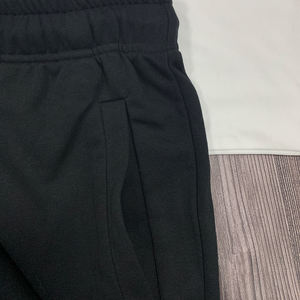 Pantalones cortos ecológicos personalizados de secado rápido, Color sólido, cintura elástica media, alta elasticidad, diseño liso para correr, Material transpirable suave - Product Image 5