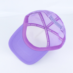 Qianzun <span class=keywords><strong>Y2k</strong></span> violet personnalisé 5 panneaux casquette de camionneur deux tons bouffée impression maille mousse bouffée peinture camionneur chapeau - Product Image 6