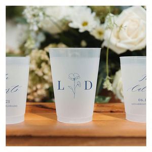 แก้วพลาสติกสำหรับงานแต่งงานแบบส่วนตัว พิมพ์โลโก้ ขนาด 16 ออนซ์ ใช้ซ้ำได้ ทนทานต่อการแตกหัก แก้วพลาสติกแบบฝ้าสำหรับงานแต่งงาน - Product Image 1