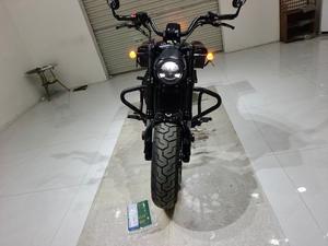 Negozio di Moto Usate Popolare Specializzato in Moto Retrò, Streetbike, Moto a Benzina, Sportbike Bicilindriche da 450cc - Product Image 4