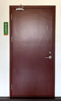 Porte en bois massif en chêne marocain pour l'intérieur des maisons Design moderne Style imperméable insonorisé Panneau en MDF bon marché