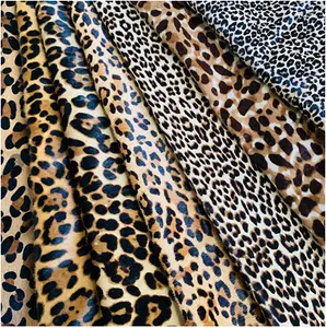 Grand matériau en cuir de vachette doux en fourrure d'animal imprimé léopard/guépard peau de vache en cuir avec poils sur
