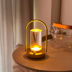 Lustre moderne minimaliste avec abat-jour en acrylique, indice de protection IP44, LED blanc chaud, construction en bois - Product Image 3