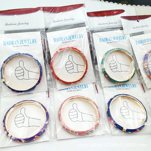 Vintage etnik paduan emas Cloisonne gelang Enamel bunga berwarna-warni Relief terukir desain gandum gelang modis - Product Image 2