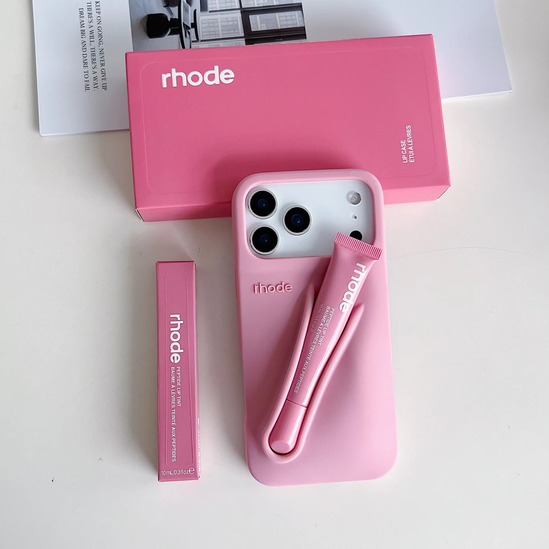 Ruban rose poussiéreux