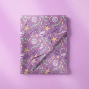 Nuovo Tessuto Liberty in Cotone Organico 100% con Stampa di Conchiglie e Stelle Marine per Abbigliamento Estivo per Bambini 2025 - Product Image 3