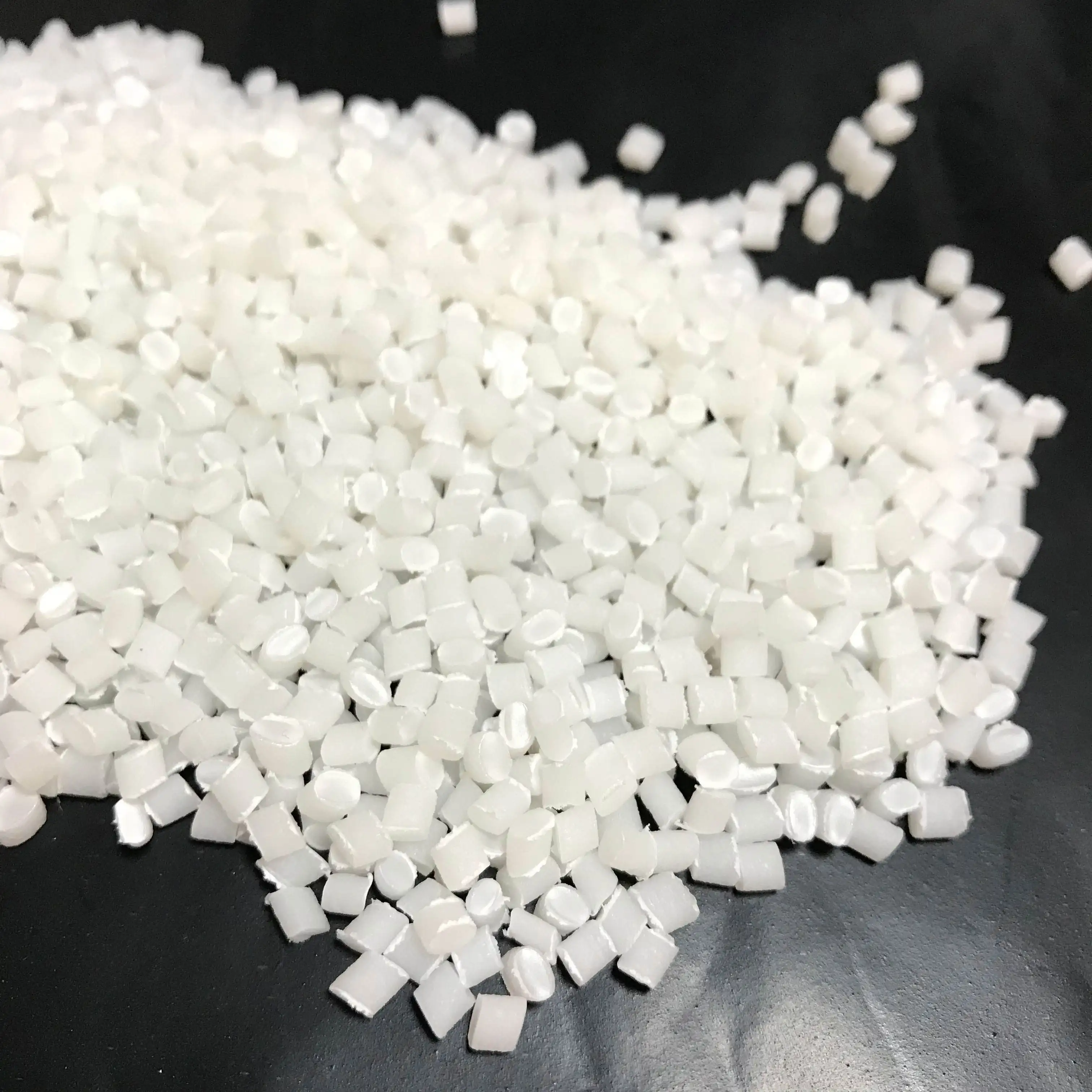 Dosing Food Grade Anti Block plastic material white Masterbatch For Plastic Bags