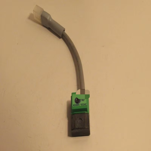 สวิตซ์ R0 24V DC 200V AC สวิตช์ควบคุมอัตโนมัติสำหรับอุตสาหกรรมใหม่ของแท้ - Product Image 1