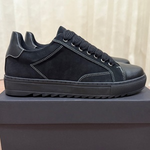 รองเท้าผ้าใบผู้ชายและผู้หญิงคุณภาพสูง ระบายอากาศได้ดี เหมาะสำหรับเดินเล่น ใส่สบาย น้ำหนักเบา สไตล์คลาสสิกสำหรับฤดูร้อน - Product Image 6