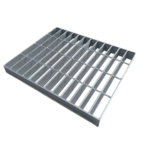 Gouttière latérale extérieure Construction Caillebotis en acier Escalier galvanisé Plancher de bâtiment Grille en acier Galvan Plate-forme de gril