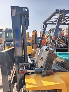 Used 7 Ton Diesel <b>Forklift</b> with Japan Original Engine and 3000mm Lifting Height for Heavy Industrial Material Handling Operation - Product Image 2