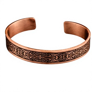 กำไลข้อมือทองแดงลายดามัสก์แบบเปิด ดีไซน์หรูหรา ลวดลายสวยงาม งานฝีมือประณีต - Product Image 1