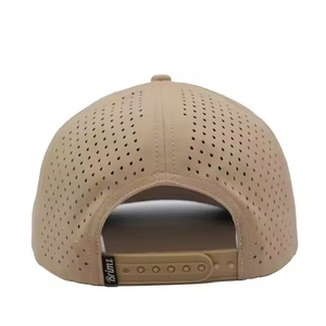 Gorra de Golf Deportiva Personalizada Color Caqui de 5 Paneles con Letras, Ajustable, Visera Ligeramente Curvada, a la Moda, Impermeable, con Orificios Cortados con Láser - Product Image 4