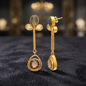 Nouvelle Arrivée Boucles d'Oreilles Tendance en Argent Sterling 925 Plaqué Or avec Pierres Précieuses Citron Fumé et Labradorite, Formes Poire et Ovale - Product Image 2