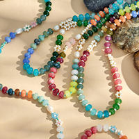 Nouveau collier en or 18 carats en acier inoxydable avec perles d'eau douce et pierres naturelles, style européen et américain, pour l'été, idéal pour l'export.