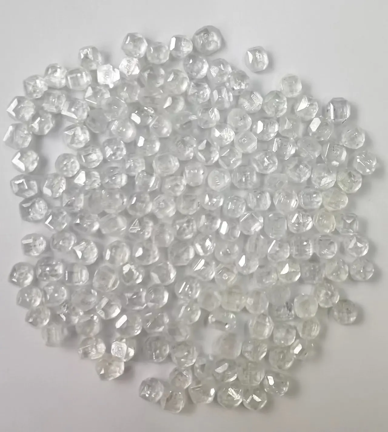 HPHT CVD 거친 다이아몬드 1-10ct DEF 색상 VVS-VS 품질 도매 가격