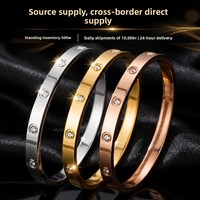 Bracelet de perles avec incrustations de zircon, style luxueux pour femmes, finition polie inaltérable, design européen et américain, origine Guangzhou, vente en gros