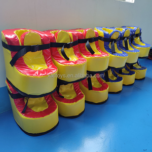 Scarpe da Bubble Football Giganti in PVC Popolari 2025 per <span class=keywords><strong>Giochi</strong></span> di Team Building Genitore-Figlio e Gare di Velocità su Castello Gonfiabile - Product Image 2