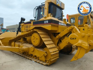 Bulldozer Usado Caterpillar D7R con Capacidad de Aplicación de Aserrín de 4.5m³, Alta Eficiencia con Rodamientos Caterpillar para Exportación - Product Image 2