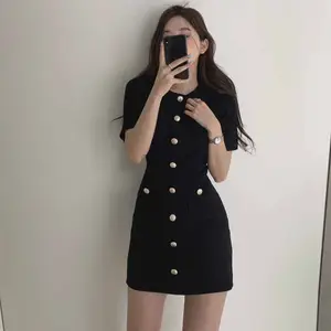 높은 품질 우아한 캐주얼 한국어 니트 레이디 커리어 드레스 여름 블랙 버튼 Bodycon 섹시한 미니 드레스 짧은 드레스