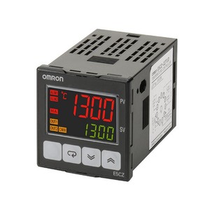 Omron E5CN-R2MT-500 Temperature Controller - New In Box, For Automation & Process Control