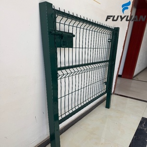 Paneles y Puerta de Cerca de Alambre Recubiertos de PVC con Orificios Cuadrados Curvos 3D, Malla de Alambre Soldada en V de Acero al Carbono de 5mm de Espesor en Venta - Product Image 1