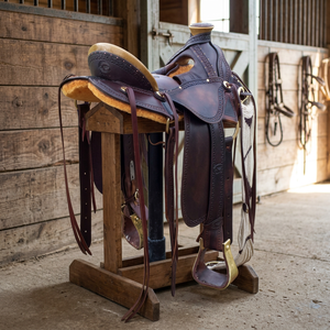 Sillín de Carreras de Cuero Genuino Suave y Cómodo con Estructura de Madera, Sillín de Caballo Inglés BS Internacional, Herrajes de Acero Inoxidable SUS304, Alfombrillas para Caballo - Product Image 1