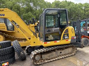 Excavatrice Komatsu PC56 d'occasion modèle 2018 en bon état avec pouce hydraulique PLC et moteur - Product Image 5