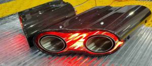 W464 g63 pipa muffler ujung knalpot LED merah serat karbon kering cocok untuk G Kelas W463A W464 G63 G550 G500 - Product Image 6
