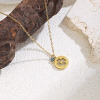 Collier Cœur Creux Simple avec Breloque Ronde et Petite Perle Bleue – Accessoire de Mode Chic et Tendance pour Femme – Vente en Gros TGXL14709