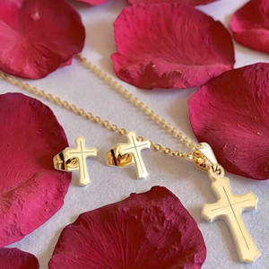 Conjunto de Joias de Moda para Mulheres, Minimalista, Colar e Brincos em Aço Inoxidável com Coração e Borboleta em Ouro <span class=keywords><strong>18K</strong></span>, Ideal para Presente - Product Image 1