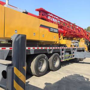 Grue sur camion SANY STC1000C d'occasion de haute qualité, 100 tonnes, moteur Cummins Euro III/Euro IV, hauteur de levage 78m, en stock à vendre - Product Image 5