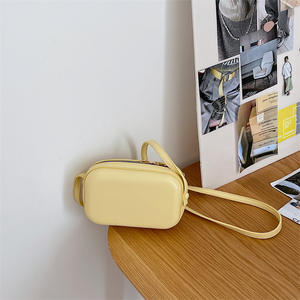Mini sac à bandoulière pour femme version coréenne polyvalente, petit sac carré à la mode pour téléphone portable, nouvelle collection <span class=keywords><strong>2023</strong></span> - Product Image 3