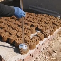 Moule de presse à briquettes de fumier de vache en acier inoxydable pour la fabrication de blocs de combustible écologiques