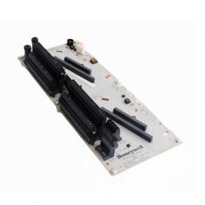 Nuevo TFB402 Original de 32 Canales de Salida Digital FTA 24VDC Intercambiable en Caliente para TDC 3000 DCS - Product Image 1