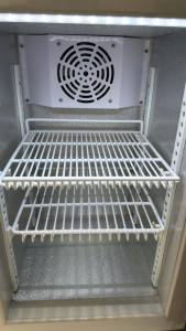 <span class=keywords><strong>Mini</strong></span> <span class=keywords><strong>Nevera</strong></span> Exhibidora de Bebidas Energéticas de 40L - Enfriador Comercial para Bar 0 ° De C a 10 ° C para latas de <span class=keywords><strong>Red</strong></span> <span class=keywords><strong>Bull</strong></span> - Product Image 5