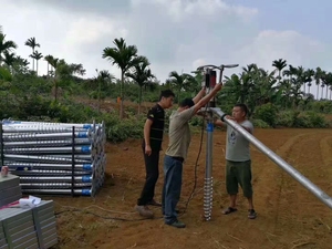 סוג יד ערימת בורג חשמלי עבור ערימות סולאריות המציעות מנוע חיוני ו תיבת הילוכים - Product Image 4