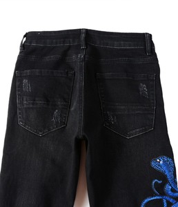Thời Trang Màu Đen Hip Hop Ripped Denim Jeans Người Đàn Ông Thêu Thiết Kế Đàn Hồi Skinny Jeans Tùy Chỉnh Người Đàn Ông Râu xếp li Bút Chì Quần - Product Image 4