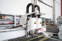 Machine de gravure CNC, routeur à bois avec tête de découpe pour verre, bois, portes, armoires et découpe d'acrylique