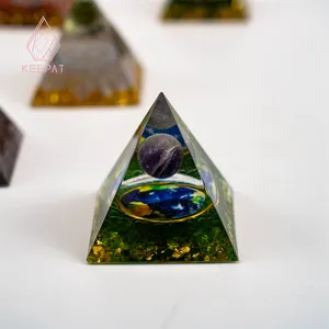 Pyramid Factory Wholesale High Quality Nature Meditation Free Resin Pyramid For Decorations