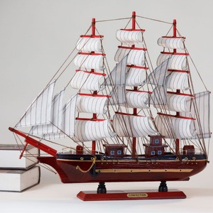 Modelo de Velero Hecho a Mano en Madera Sólida, Decoración Náutica Vintage para Mesa, Adorno de Buena Suerte para Graduación o Regalo Empresarial - Product Image 1