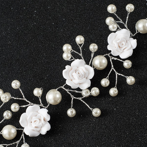 Accessoires de mariage pour mariée européenne, américaine et coréenne, fleur de rose en <span class=keywords><strong>argile</strong></span> polymère, perle faite à la main, chaîne flexible, bandeau pour cheveux - Product Image 2