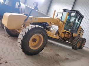 เครื่องทำถนน <span class=keywords><strong>PY180M</strong></span> รถกริปเปอร์ด้านหลัง - Product Image 3