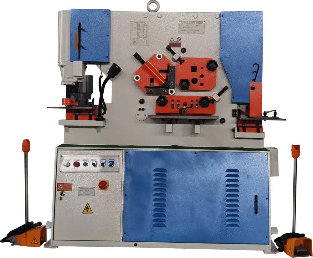 Supertech 2023 Presisi Tinggi Pneumatik CNC Turret Punching Machine Shearing Machine Pekerja Logam Logam Shear Ironworker