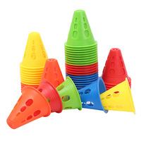 Jeu de cônes d'entraînement de football Offre Spéciale jeu de sports de plein air en gros cônes d'agilité de football pour enfant adulte Mini cônes pratique