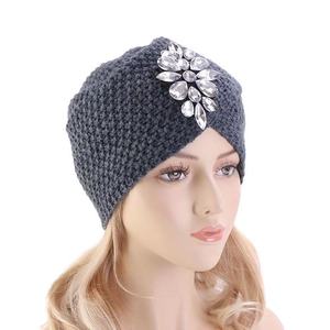 Mujeres invierno cálido de punto Retro acrílico sombrero Hijab tapa con diamantes - Product Image 3