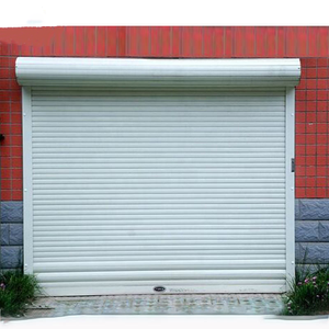 <span class=keywords><strong>Puerta</strong></span> Enrollable Moderna y Duradera <span class=keywords><strong>de</strong></span> Aluminio, Panel Enrollable, Control Remoto Eléctrico, Instalación con Tornillos, Diseño Insonorizado para Uso Comercial - Product Image 4
