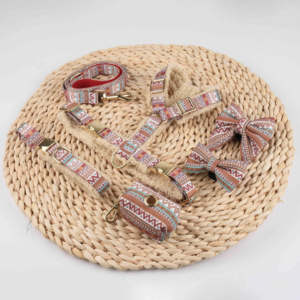 Sinsky elegante diseñador personalizado mascota perro arnés cómodo personalizado arnés ajustable en forma de Y arnés perro - Product Image 2